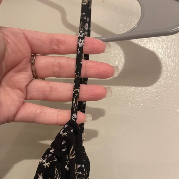 NWT Summer Floral Mini Dress Size - Large Runs small - Picture 9 of 16